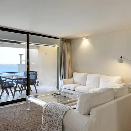 Kavouri Flat