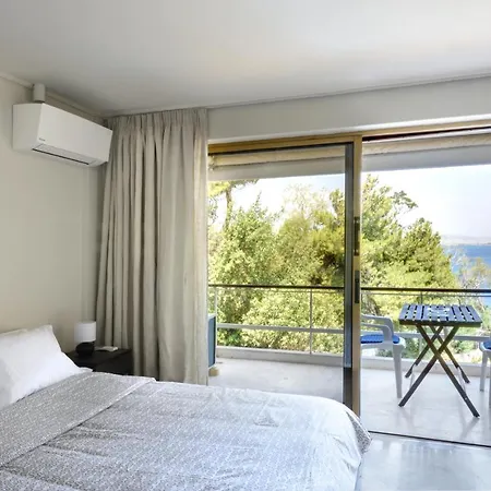 Kavouri Flat